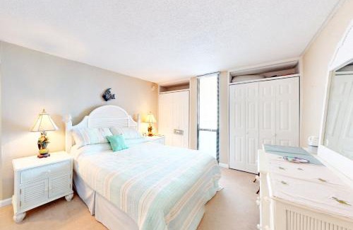 North Ocean City Apartment | Pyramid 7M