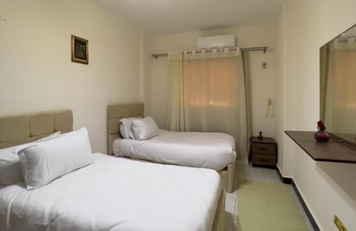 Al Haram Apartment | Pyramids & Sphinx View Apartment