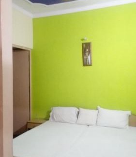 Basai Bed & Breakfast | Pyrenees Homestay