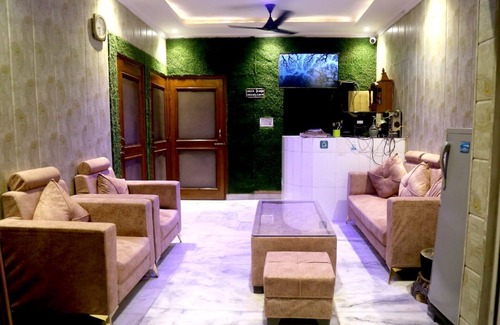 Agra House | Pyrenees Homestayn