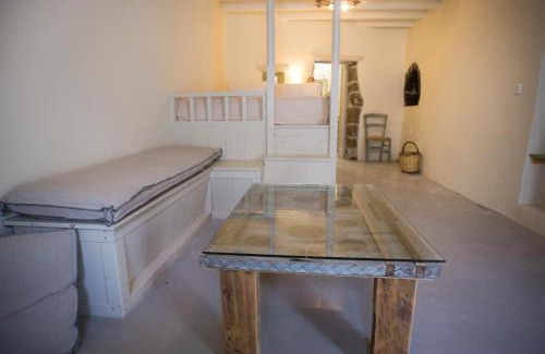 Nisyros House | Pyrgos Stone House