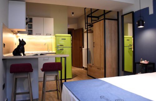 Thessaloniki City Centre Apartment | Q Luxury Rooms