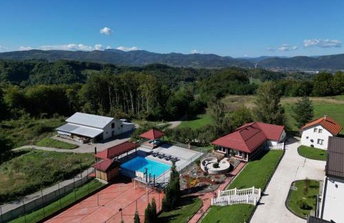 Zenica-Doboj Canton Apartment | Q Resort Visoko
