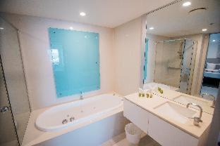 Surfers Paradise Resort | Q1 Resort & Spa - Official