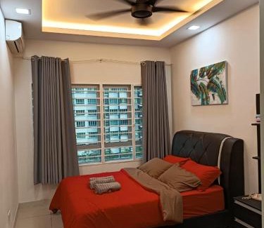 Kajang Apartment | QAISARA D'SAVANNA HOMESTAY@SOUTHVILLE CITY