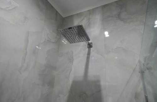 Jalal-Abad Hotel | Qaragat