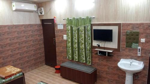 Jammu Hotel | Qasmi Hotel