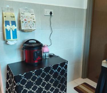 Kampung Jelatang House | QMR Homestay