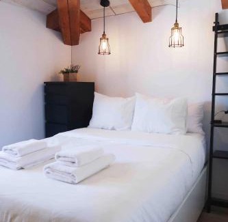Plasencia Apartment | Qué bueno que viniste Plasencia Edificio Singular