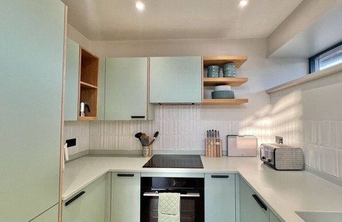 Salcombe Apartment | Quad Corner with beautiful views
