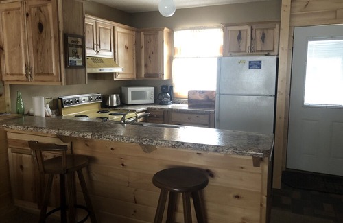 Hill City House | Quadna Mountain Resort Townhouse w/ Hill Lake Access!