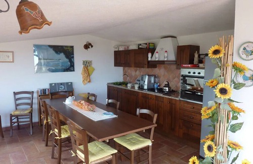 Sas Linnas Siccas Apartment | QUADRI LIBEROTTO: THREE-BEDROOM APARTMENT IN VILLA, with splendid sea view
