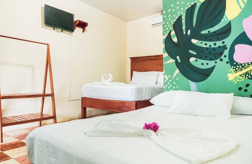 Moyogalpa Bed & Breakfast | Quadruple Room with View