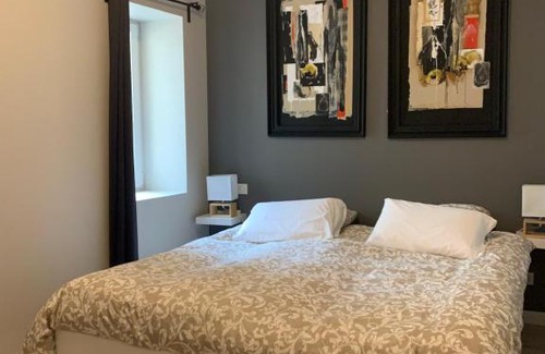 Ancenis House | Quai St Paul