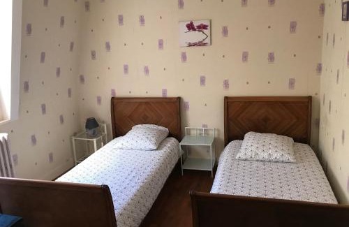 Saint-Vaast-la-Hougue House | Quai Vauban