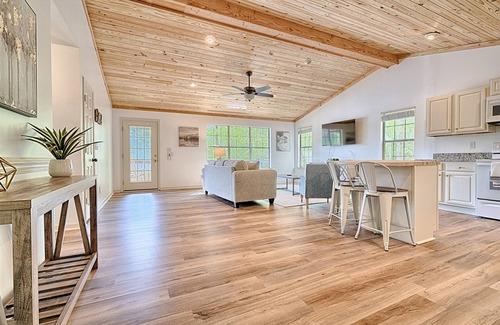 Dadeville House | Quail Hollow Hideaway | 3 Bed, 2 Bath