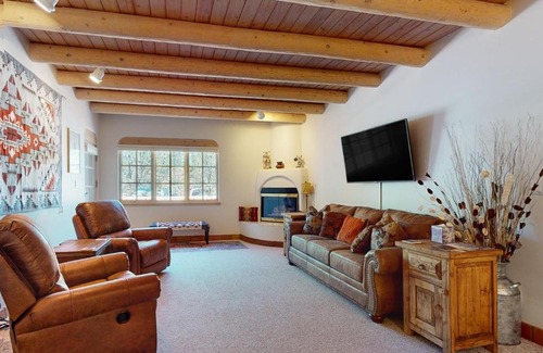 Quail Run Apartment | Quail Run #101