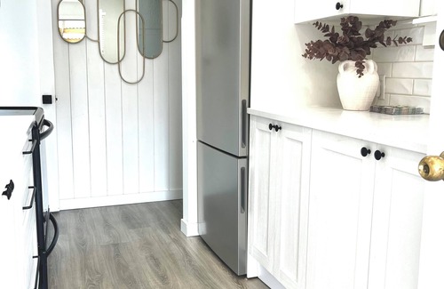 Grimsby Apartment | Quaint 1 bedroom Suite downtown Grimsby