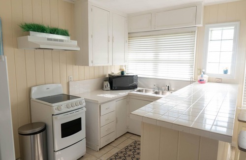 Panama City Beach House | Quaint 2-Bedroom Home with Beautiful Views of the Gulf!