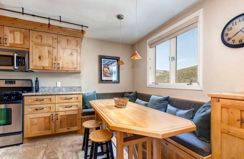 Downtown Park City Condo | Quaint 2BR Retreat Heart of Town Steps from Lift