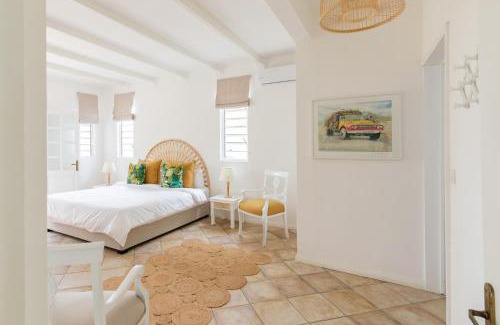 Grand Gaube House | Quaint 4BDR villa with pool in Grand Gaube