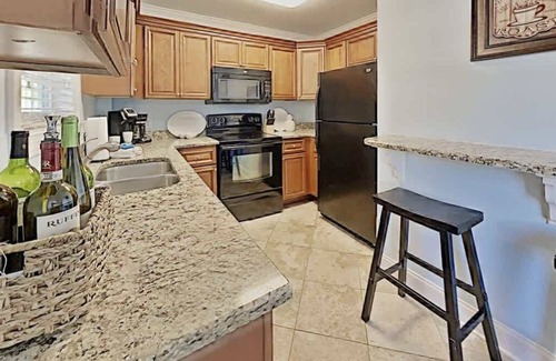 Crescent Beach House | Quaint 6br,Beach View,Pool,Sm Dogs,FREE Tickets,P138