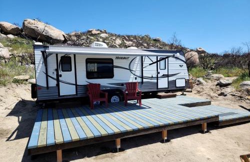 Aguanga House | Quaint Caravan Amazing for a Glamping Experience and Hiking in Temecula, California