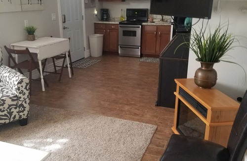 Candlelight Estates House | Quaint Casita in upscale North Mesa neighborhood fully stocked near Cubs statium