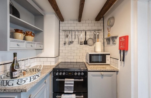 York House | Quaint Cottage in the heart of North Yorkshire Village - Pet Friendly FREE