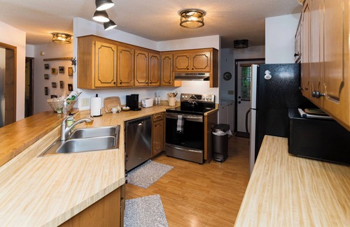 Sapphire House | Quaint, Cozy Mountain Home in Sapphire w/Loft & Amenities, Near Cashiers