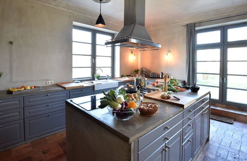 Kroepelin Apartment | Quaint Holiday Home in Detershagen with Private Terrace