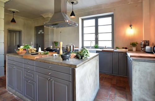 Kroepelin Apartment | Quaint Holiday Home in Detershagen with Private Terrace