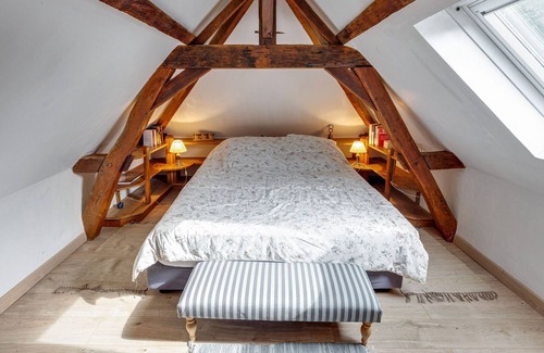 Saint-Laurent-des-Mortiers House | Quaint Holiday Home in Loire France with Garden