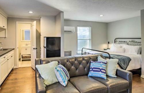 Greater Heights Apartment | Quaint Houston Studio about 4 Mi to Downtown!