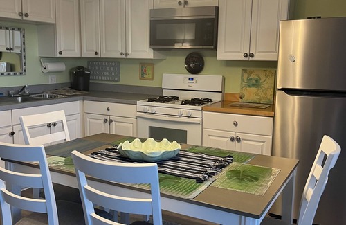 North Ocean City Condo | Quaint Oceanfront Condo, on the Beach!