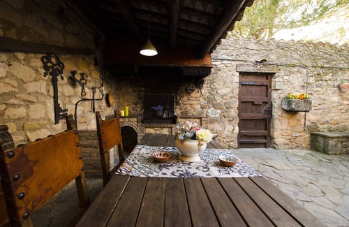 Cornudella de Montsant Cottage | Quaint pet-friendly vacation home