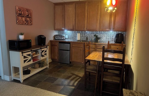 Thomasville Apartment | Quaint private country apartment