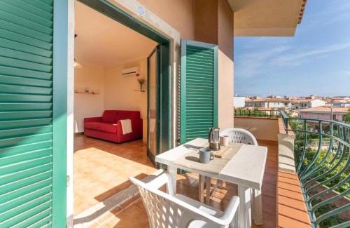 Santa Teresa di Gallura Apartment | Quaint Residence I Mirti Bianchi Bilo 4 no 6979 one bedroom apartments sleeps 4