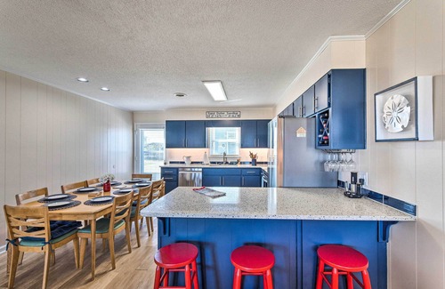 Topsail Beach House | Quaint 'Sand Dollar Sandbar' - Walk to Beach!