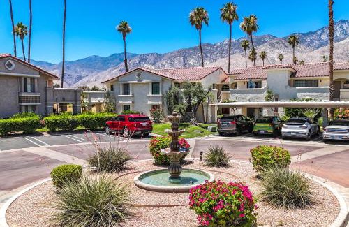 Palm Springs House | Quaint & Serene in Mesquite CC