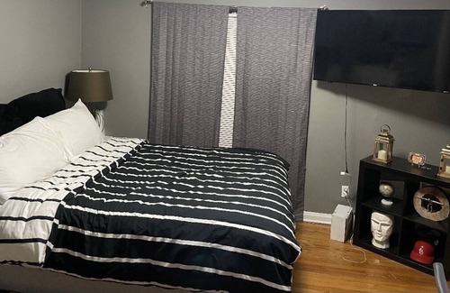 St. Louis House | Quaint South city Home 10 minutes from Downtown STL