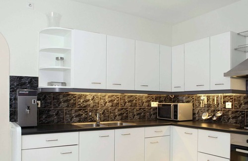 Doornspijk Villa | Quaint Villa in Doornspijk with Swimming Pool