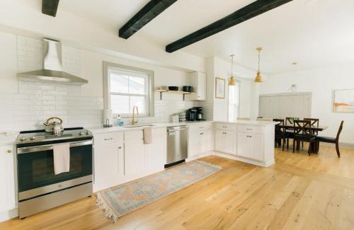 Manheim House | Quaint Vintage Reno in Manheim