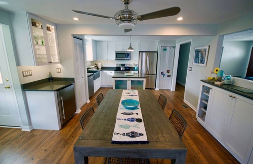 Ocean Pines House | Quaint waterfront bungalow just minutes from the beaches of Ocean City, MD