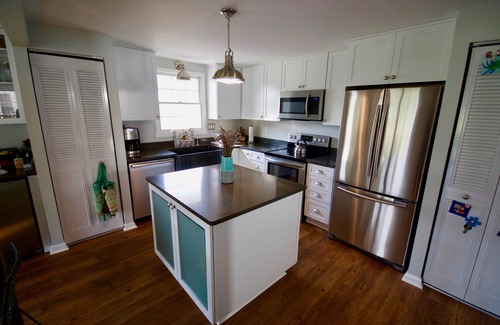 Ocean Pines House | Quaint waterfront bungalow just minutes from the beaches of Ocean City, MD