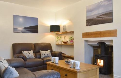Skinningrove House | Quaker's Cottage