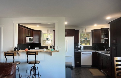 Regional District of Nanaimo House | Qualicum Bay Beach House