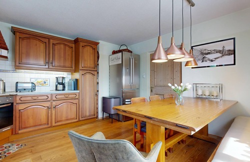 Sankt Johann in Tirol Ski Chalet | Quality Chalet with garden and mountain view close to Kitzbühel & Ellmau