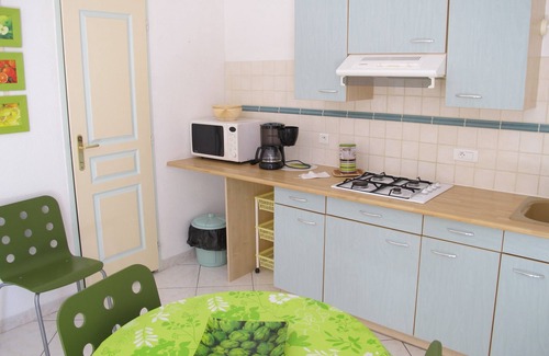 Vic-la-Gardiole Cottage | Quality cottages between sea and mountain, warm welcoming
