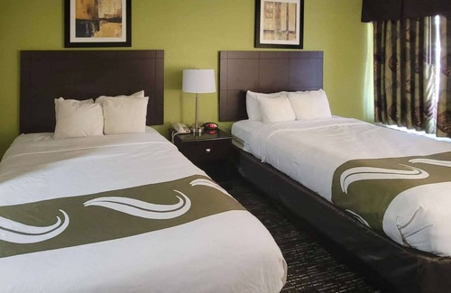 Stafford Hotel | Quality Inn and Suites